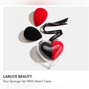 LARUCE BEAUTY Duo Sponge Set with Heart Case